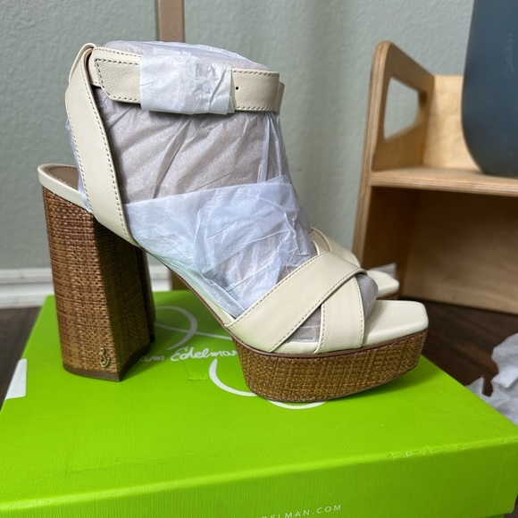 Sam Edelman | Nolita Platform Sandal in Modern Ivory Leather - Picture 8 of 9